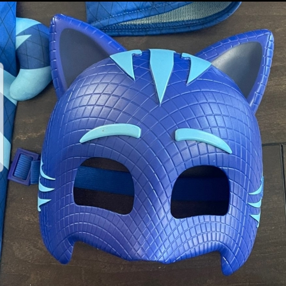 PJ Mask Catboy deluxe Mask & Talking Amulet